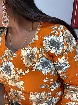 Snapshot of Ayesha_mahi chatting on 03/31/26, 09:10 Ayesha mahi online show from 03/31/26, 09:10