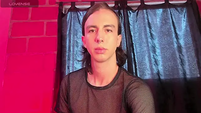 Snapshot of BrahmBelial_ chatting on 04/20/26, 12:30 BrahmBelial online show from 04/20/26, 12:30