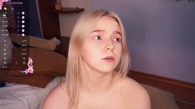 ZaraCreedon online show from 01/07/25, 06:14