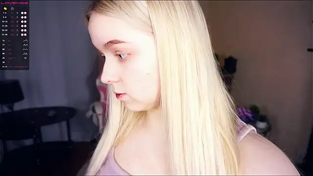 ZaraCreedon online show from 02/11/25, 07:38