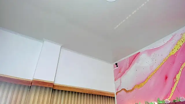 Daisy  rose online show from 05/18/26, 03:02