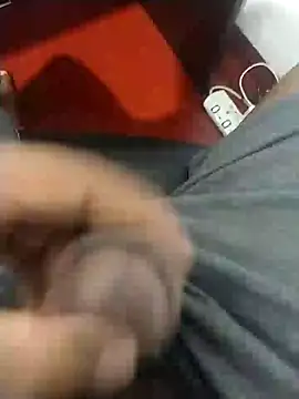 Snapshot of black_panth99 chatting on 12/31/24, 01:04 black panth99 online show from 12/31/24, 01:04