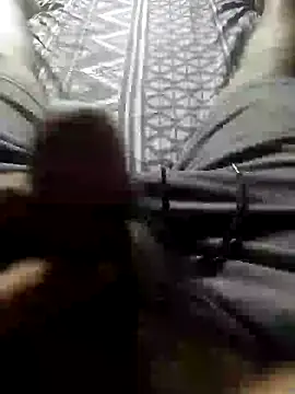 Snapshot of black_panth99 chatting on 01/17/25, 01:36 black panth99 online show from 01/17/25, 01:36