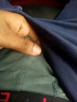 Snapshot of black_panth99 chatting on 02/20/25, 09:44 black panth99 online show from 02/20/25, 09:44