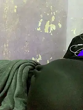 Snapshot of Sexy_king4 chatting on 03/05/25, 11:38 Sexy king4 online show from 03/05/25, 11:38