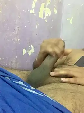 Snapshot of Sexy_king4 chatting on 03/10/25, 12:59 Sexy king4 online show from 03/10/25, 12:59