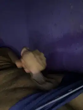 Snapshot of Sexy_king4 chatting on 10/28/25, 08:44 Sexy king4 online show from 10/28/25, 08:44