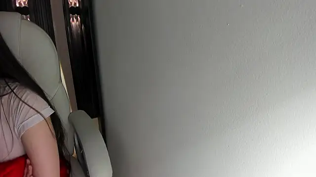 emily layton online show from 03/22/25, 09:56