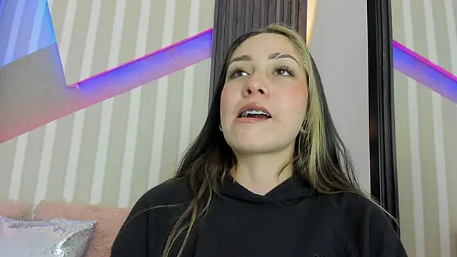 emily layton online show from 10/19/25, 04:40