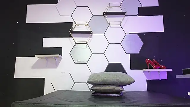 alondrabigtits online show from 09/18/25, 12:29