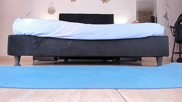 RileySkye online show from 03/21/25, 09:45