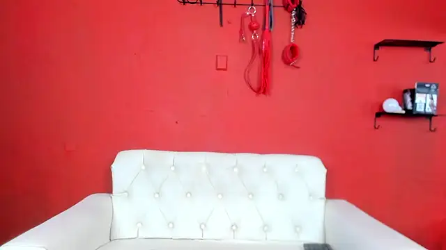 Snapshot of MIA_SOPHIA1 chatting on 02/28/25, 05:15 MIA SOPHIA1 online show from 02/28/25, 05:15