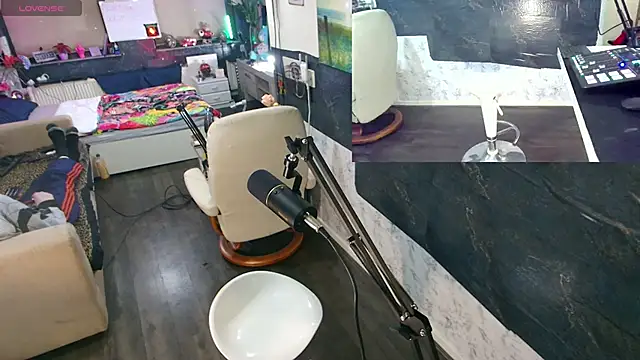 Doggyray44 online show from 12/20/24, 04:31