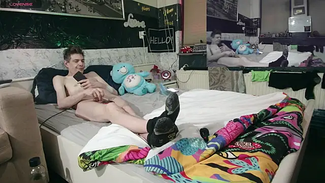 Doggyray44 online show from 03/09/25, 04:27