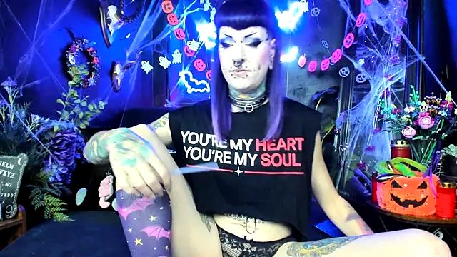 Purple Coffin666 online show from 10/09/25, 08:56
