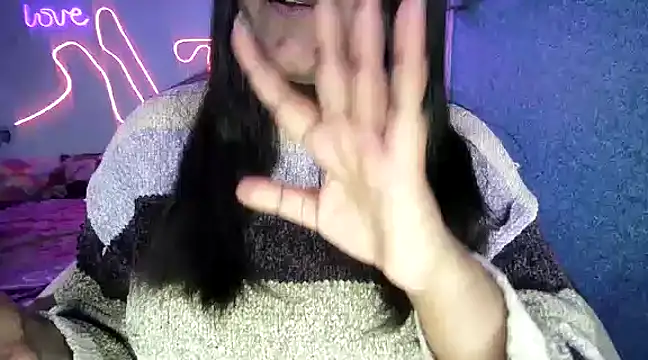 Snapshot of expression_queen chatting on 01/17/25, 03:32 expression queen online show from 01/17/25, 03:32