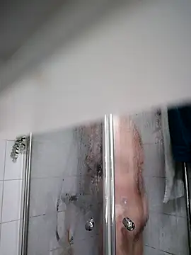 Tommi3720 online show from 03/17/25, 09:55