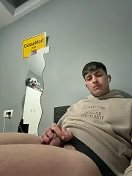 Snapshot of Imperial_10 chatting on 03/11/26, 02:06 Imperial 10 online show from 03/11/26, 02:06