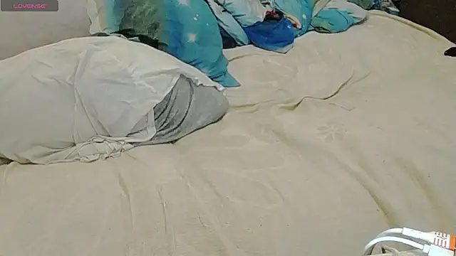 lisa Black00 online show from 11/18/25, 11:03