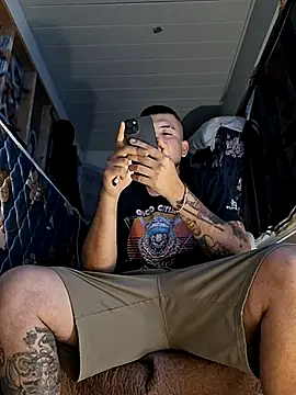 KeptupHack online show from 09/27/25, 01:05