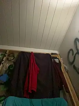 Snapshot of KeptupHack chatting on 04/08/26, 05:07 KeptupHack online show from 04/08/26, 05:07