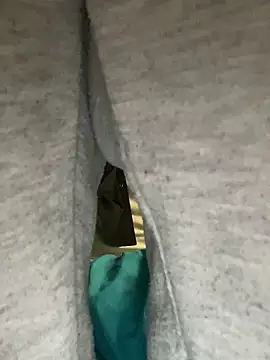 Snapshot of KeptupHack chatting on 04/12/26, 06:29 KeptupHack online show from 04/12/26, 06:29