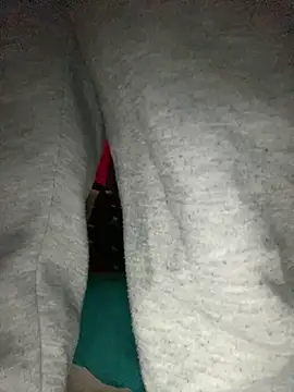 Snapshot of KeptupHack chatting on 04/12/26, 06:35 KeptupHack online show from 04/12/26, 06:35