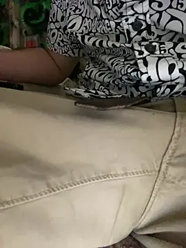 Snapshot of KeptupHack chatting on 04/18/26, 09:57 KeptupHack online show from 04/18/26, 09:57