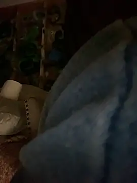 Snapshot of KeptupHack chatting on 04/21/26, 01:42 KeptupHack online show from 04/21/26, 01:42