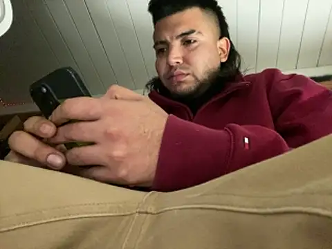 Snapshot of KeptupHack chatting on 04/24/26, 04:15 KeptupHack online show from 04/24/26, 04:15