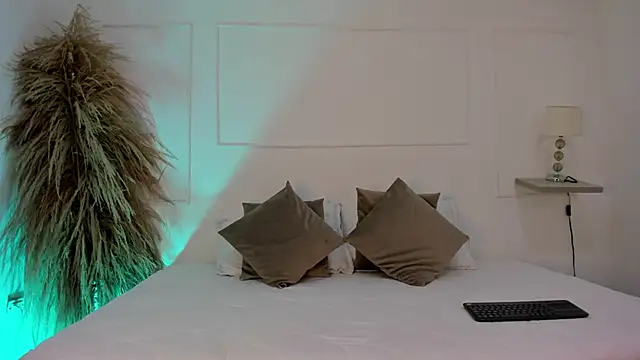  ashleymiller online show from 01/20/25, 06:32