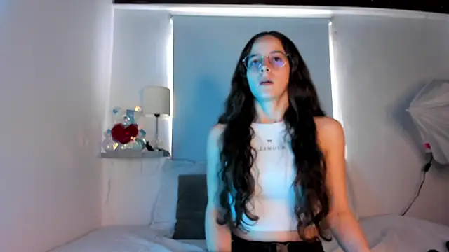  ashleymiller online show from 02/19/25, 07:59