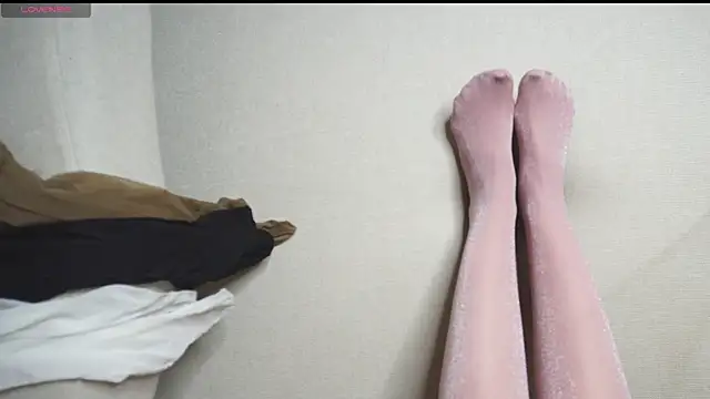 Yourlittledemon online show from 12/25/24, 03:28