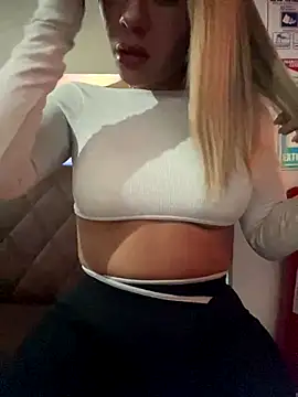 doll celeste20 online show from 11/18/25, 02:39