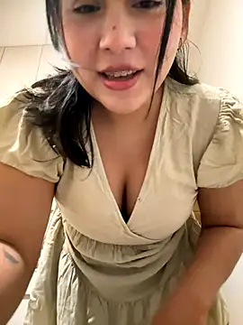 kittyfresita online show from 09/14/25, 12:43