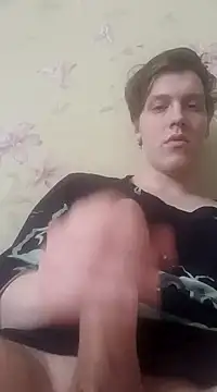 Snapshot of DanielPank chatting on 02/07/25, 07:29 DanielPank online show from 02/07/25, 07:29