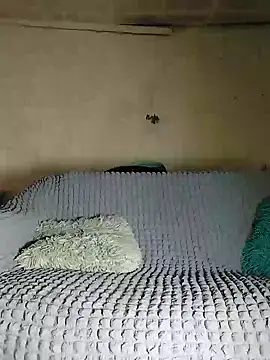 Snapshot of hotyoung24 chatting on 03/19/25, 05:19 hotyoung24 online show from 03/19/25, 05:19