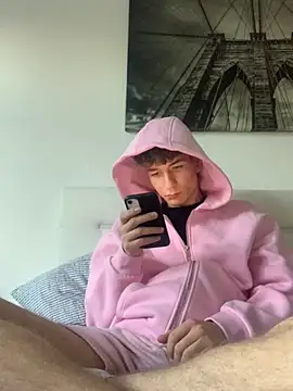 MiguelRausch online show from 11/11/25, 03:23