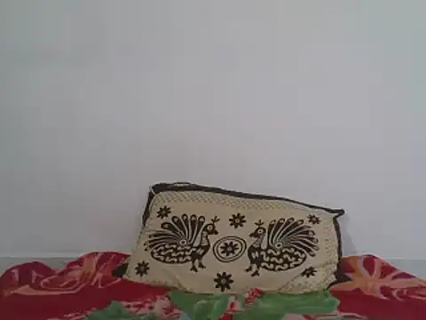 Snapshot of hot_dark_chocolate08 chatting on 02/20/25, 07:01 hot dark chocolate08 online show from 02/20/25, 07:01