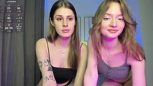 Snapshot of charmerss chatting on 10/22/25, 06:29 charmerss online show from 10/22/25, 06:29