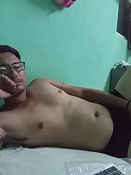 Andresguz35 online show from 11/10/25, 06:01