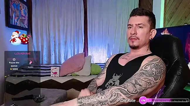 Snapshot of steventeylor chatting on 02/15/25, 04:03 steventeylor online show from 02/15/25, 04:03