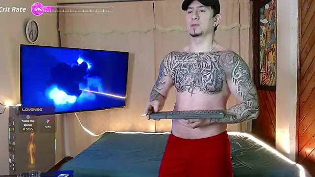 Snapshot of steventeylor chatting on 04/22/26, 01:19 steventeylor online show from 04/22/26, 01:19