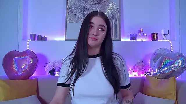 ChristinaMilton online show from 02/13/25, 06:27