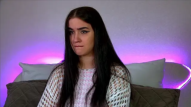 ChristinaMilton online show from 02/24/25, 06:26