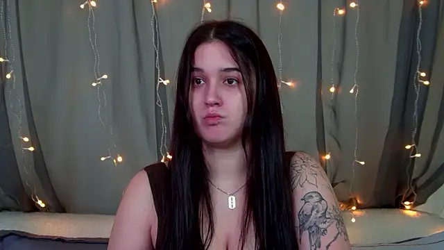 ChristinaMilton online show from 11/15/25, 06:15