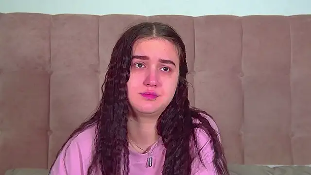 ChristinaMilton online show from 02/11/26, 07:24