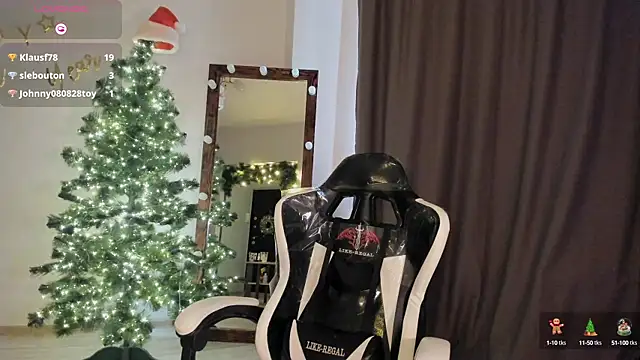 Snapshot of Lana_Younes chatting on 12/12/24, 11:07 Lana Younes online show from 12/12/24, 11:07