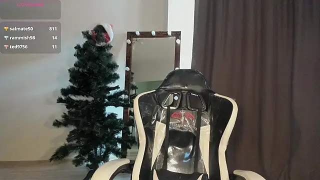 Snapshot of Lana_Younes chatting on 03/12/25, 12:36 Lana Younes online show from 03/12/25, 12:36