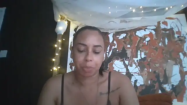 Snapshot of bigbootyjayda chatting on 06/13/26, 02:59 bigbootyjayda online show from 06/13/26, 02:59